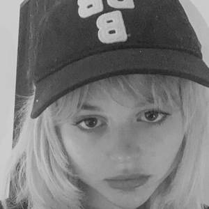 Emily Alyn Lind